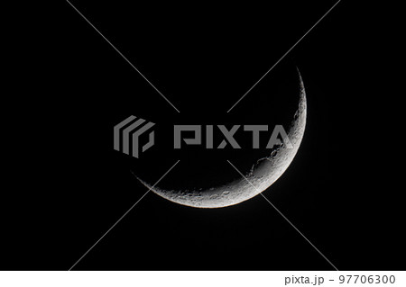 2022年12月26日 月齢2.92 17時22分 2022年12月26日 月齢2.92 17時22分 97706300