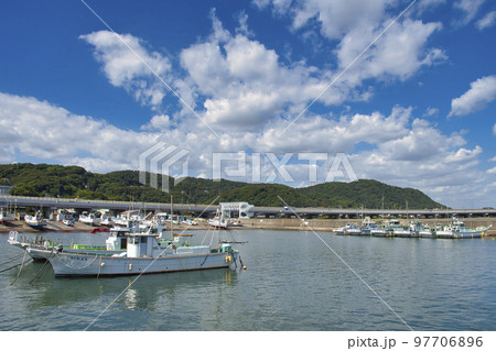 【神奈川県】大磯魚港 97706896