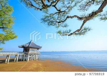 秋の満月寺浮御堂 滋賀県大津市 秋の満月寺浮御堂 滋賀県大津市 97706919