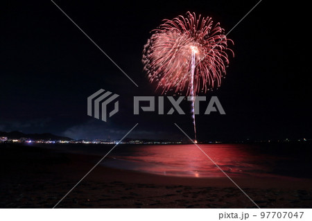[定額] 三浦海岸納涼まつり花火大会 ( 神奈川県 / 三浦市 / 三浦海岸 / 花火 ) 97707047