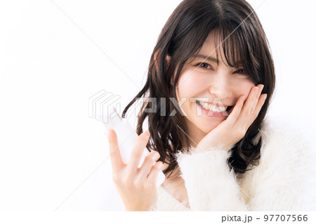 女性　ビューティー　美容　メイク　スキンケア　ニット 97707566