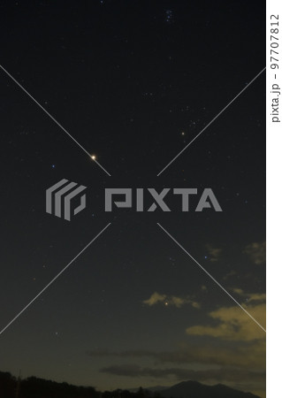 北杜市白州町、火星・アルデバラン・ベテルギウスの赤い星の競演 北杜市白州町、火星・アルデバラン・ベテルギウスの赤い星の競演 97707812