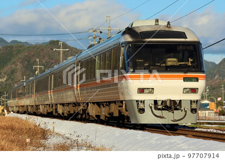 【JR東海】高山本線 キハ85系「ひだ」(中川辺〜下麻生) 【JR東海】高山本線 キハ85系「ひだ」(中川辺〜下麻生) 97707914