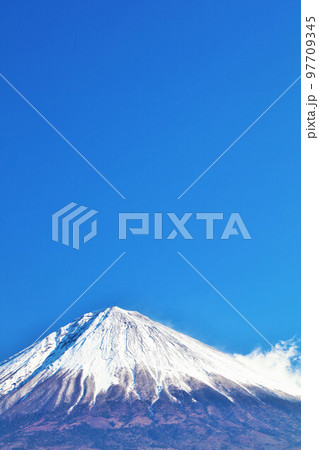 静岡県 青空の富士山 静岡県 青空の富士山 97709345