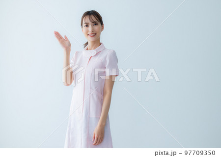 看護師 看護師 97709350