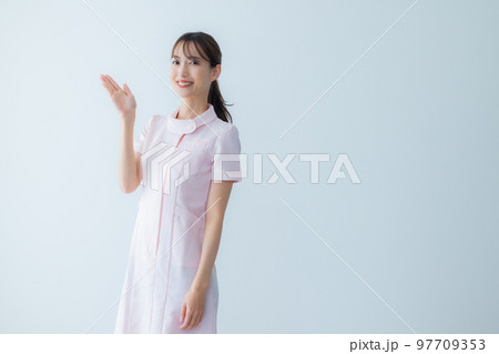 看護師 看護師 97709353