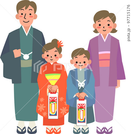七五三詣でをする4人家族 97715176