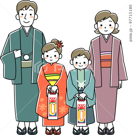 七五三詣でをする4人家族 97715180