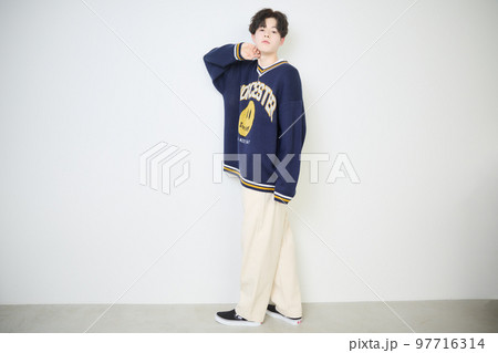 若いメンズポートレート 若いメンズポートレート 97716314