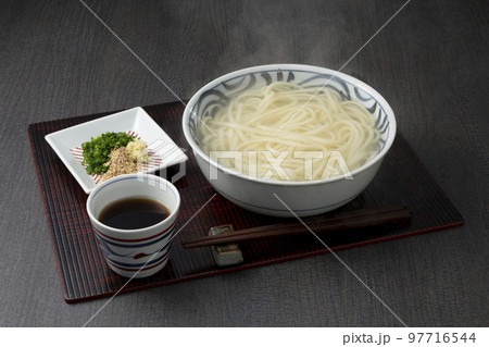 釜揚げうどん 97716544
