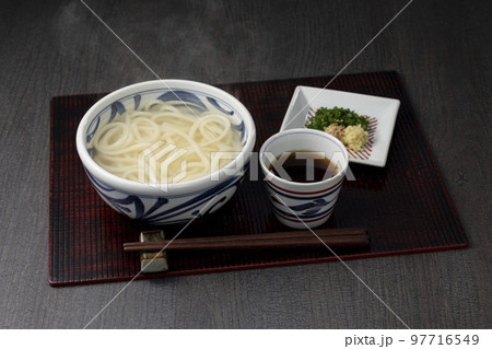 釜揚げうどん 97716549