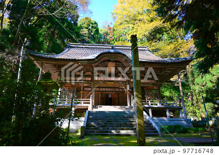 上日寺　観音堂　氷見市 97716748