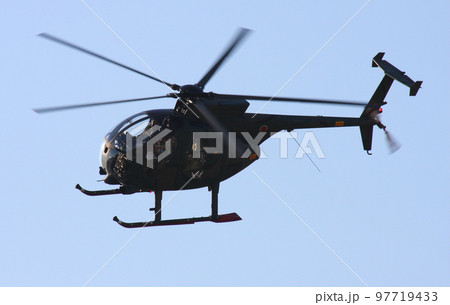 陸上自衛隊のOH-6Dヘリコプター（退役） 97719433