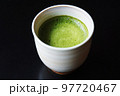 日本の伝統的な飲み物抹茶 97720467