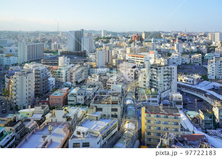 ハイアットリージェンシー那覇沖縄から望む市街地 97722183