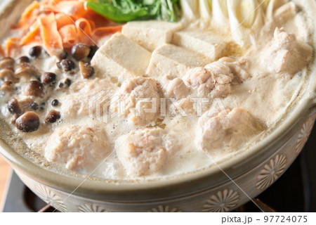 ごま豆乳鍋 ごま豆乳鍋 97724075