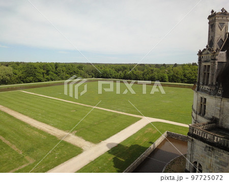 シャンボール城 97725072