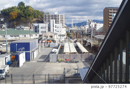 JR西広島駅から眺めた景色 JR西広島駅から眺めた景色 97725274