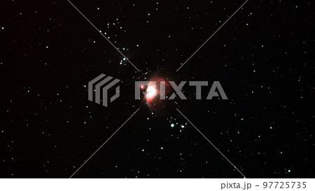 オリオン大星雲と流星 オリオン大星雲と流星 97725735