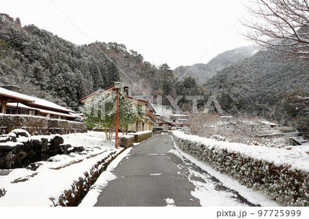 雪の降った　べふ峡温泉 97725999