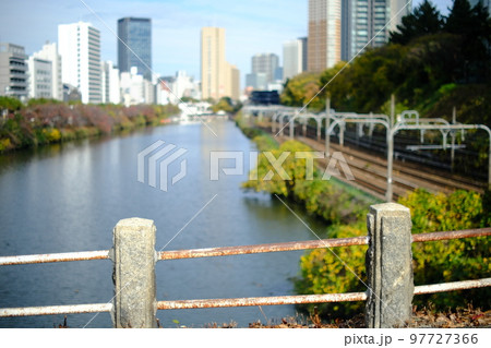 【新宿区】冬の穏やかな東京の風景 【新宿区】冬の穏やかな東京の風景 97727366