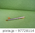 調停員バッチとペン 97728114