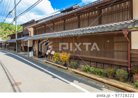 中山道　大湫宿の街並み 97728222