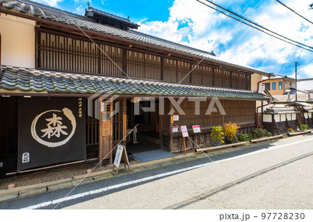 中山道　大湫宿の街並み 97728230