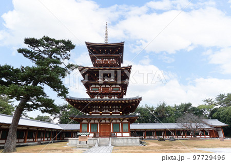 世界文化遺産「薬師寺 西塔（古都奈良の文化財）」 in 奈良県 97729496