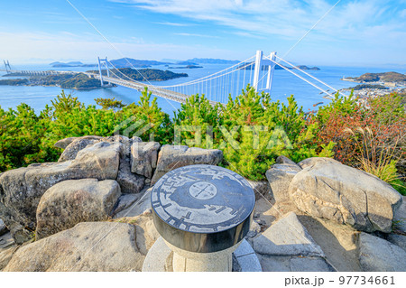 秋の瀬戸大橋　鷲羽山展望台　岡山県倉敷市 97734661