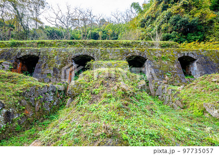秋の石見銀山　清水谷製錬所跡　島根県大田市 97735057