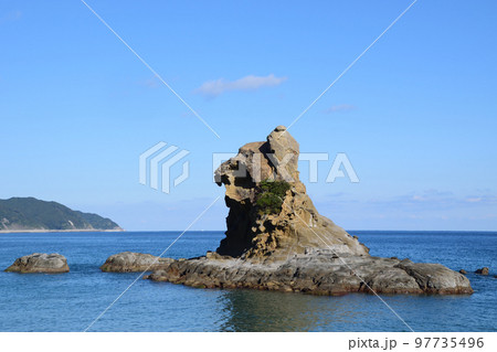 梅ヶ浜のライオン岩 梅ヶ浜のライオン岩 97735496