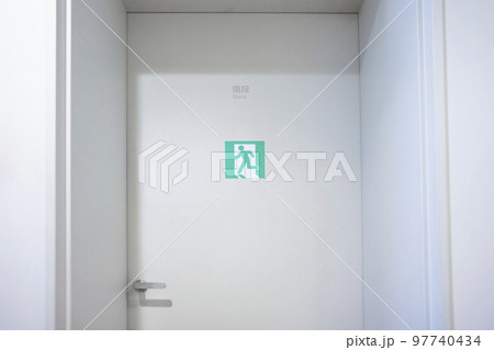 非常口 非常口 97740434