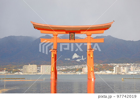 厳島神社　大鳥居 97742019