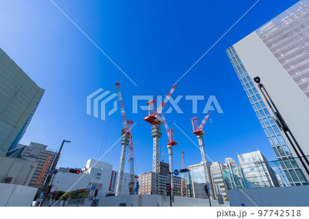 《福岡県》2022年12月の福岡市中央区（福ビル街区） 97742518