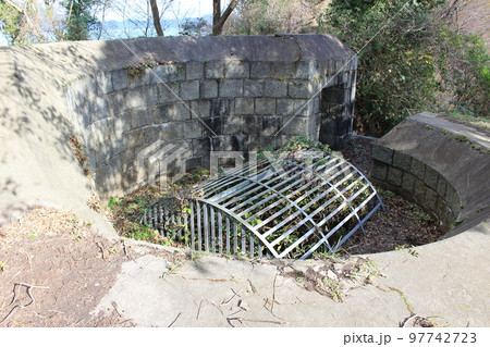 探照灯跡～芸予要塞小島砲台跡 97742723