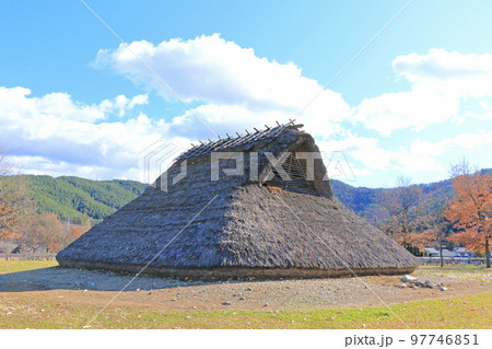 国史跡 平出遺跡　古墳時代の住居 97746851