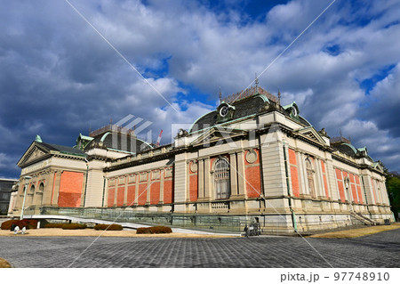 京都国立博物館の明治古都館 京都国立博物館の明治古都館 97748910