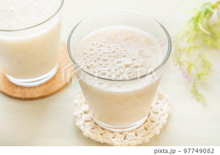 豆乳バナナスムージー 豆乳バナナスムージー 97749082
