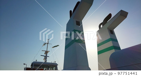 船の排気口 97751441