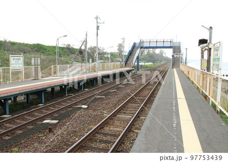 北船岡駅　JR北船岡駅　きたふなおか　H37　室蘭本線　眺望抜群海と有珠山を望む駅 97753439