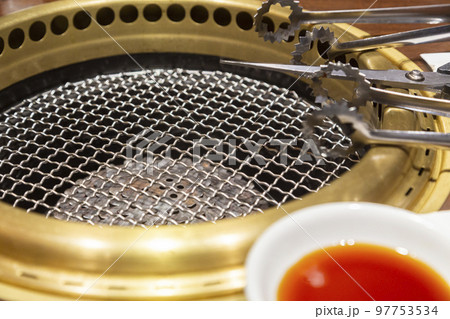 焼き肉と焼き肉のタレ 97753534