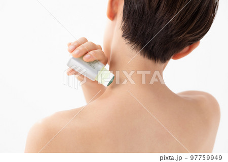 肩こり　女性 97759949