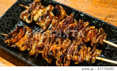 焼き鳥屋さんで食べた皮の焼き鳥 焼き鳥屋さんで食べた皮の焼き鳥 97770995