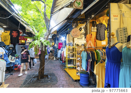 チャットチャックウィークエンドマーケット 97775663