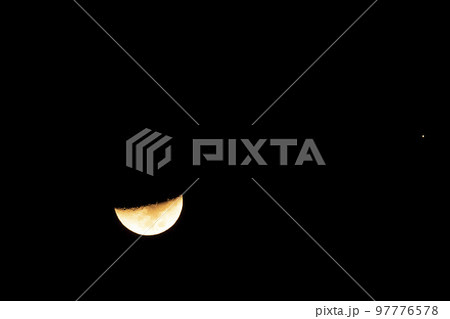 三日月と木星 97776578