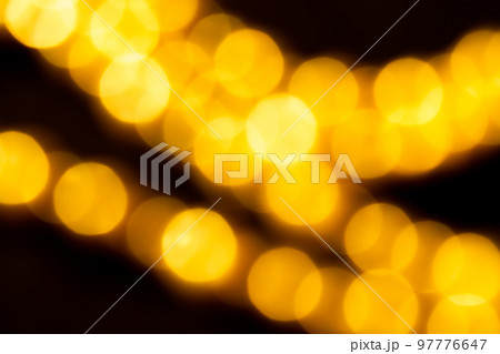 キラキラ・イルミネーション 背景素材 97776647