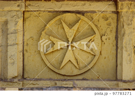 語学留学先としても人気!マルタ島のおすすめ観光スポット 地中海に浮かぶ魅力満載の小さな島国 語学留学先としても人気!マルタ島のおすすめ観光スポット 地中海に浮かぶ魅力満載の小さな島国 97783271