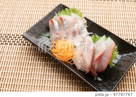 シマアジの刺身 シマアジの刺身 97787767