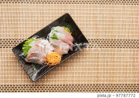 シマアジの刺身 シマアジの刺身 97787772